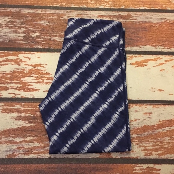 INNER SPIRIT TYE-DYE LEGGINGS yoga pant - Picture 3 of 3